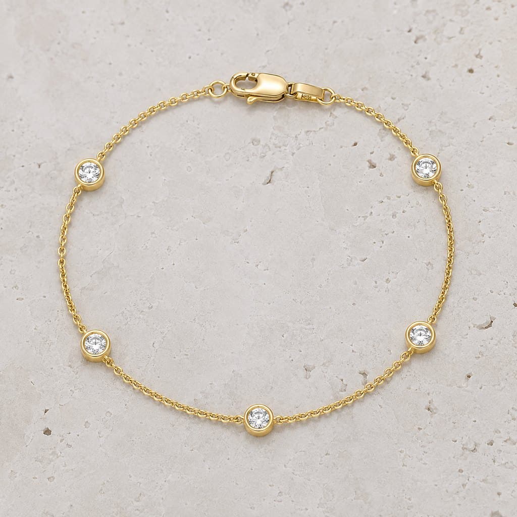 Design render of the Stella diamond station bracelet